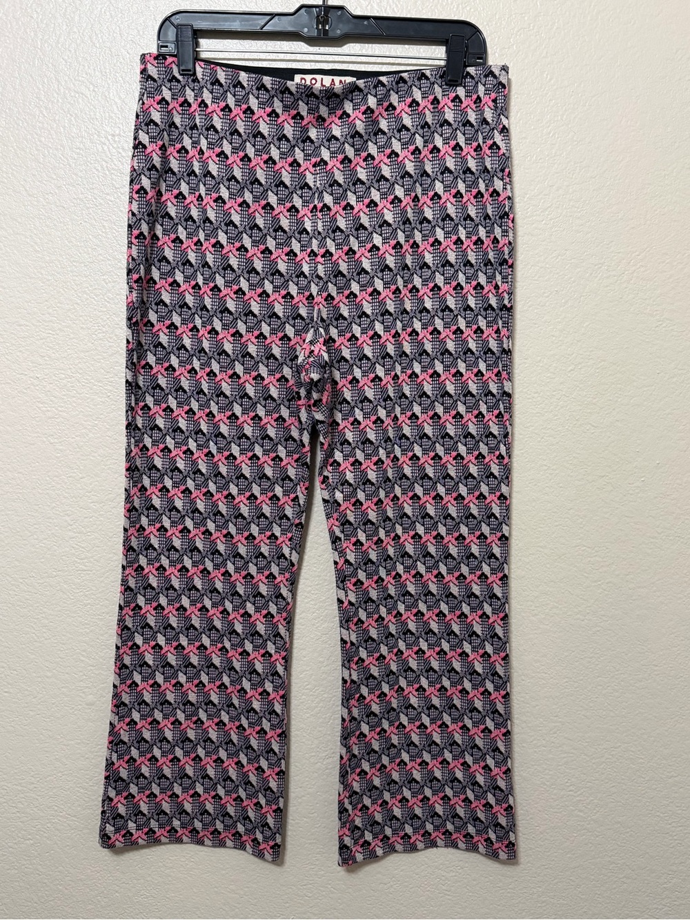 Anthropologie Dolan Beth Cropped Flare Geometric Pink and Black Pants Size MBoho